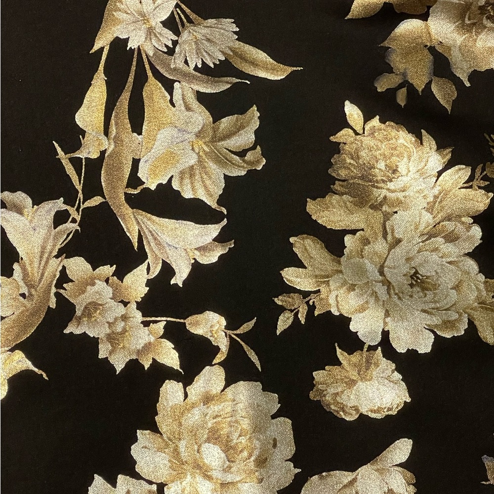 Black mini dress with metallic gold flowers - Picture 4 of 4
